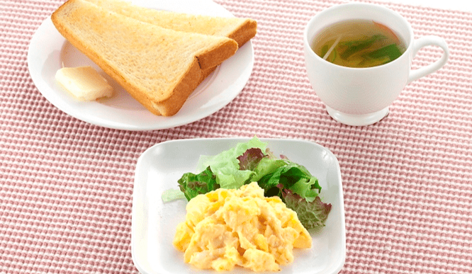 朝食
